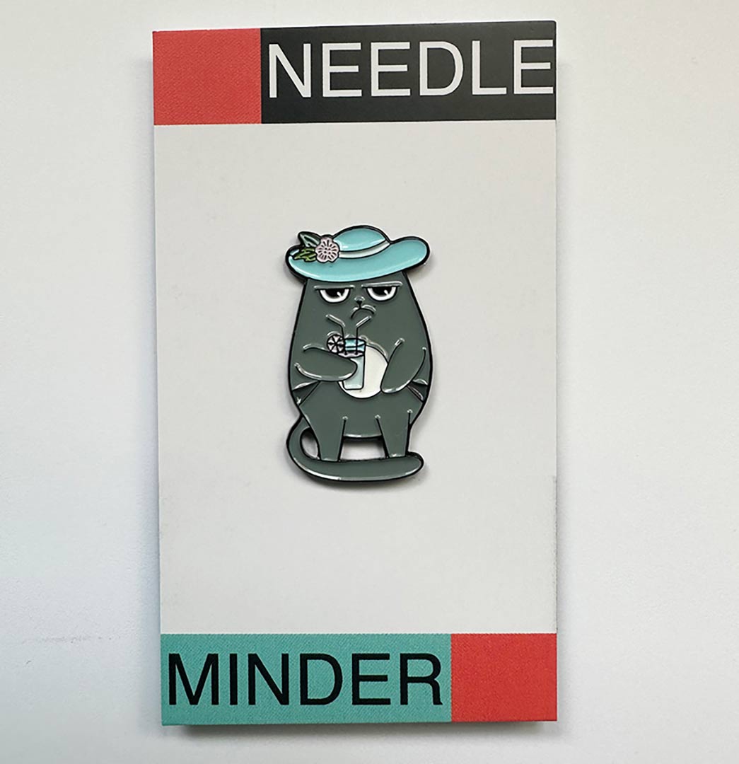 Grumpy Cat Loves Lemonade: Needle Minder