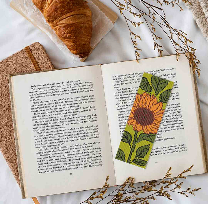 Sunflower Bookmark: Free Printable Counted Cross Stitch Pattern
