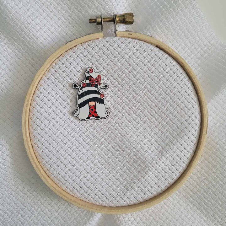 Lady Bug Gnome: Needle Minder