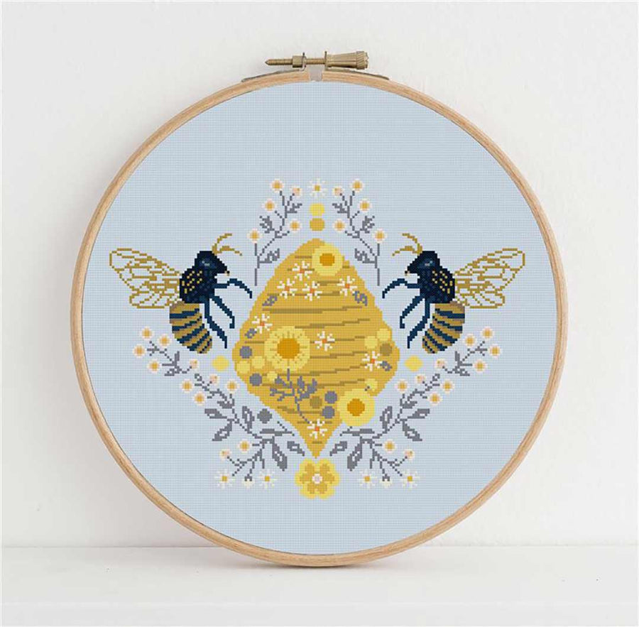 A stitched preview of the counted cross stitch pattern Honey Bee by Dear Sukie