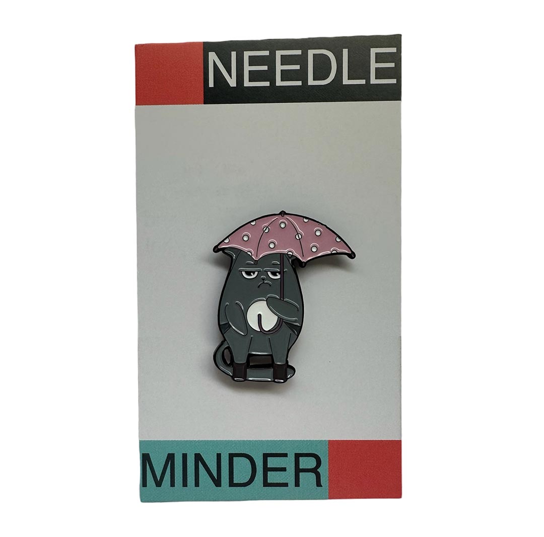 Grumpy Cat Loves Rain Needle Minder